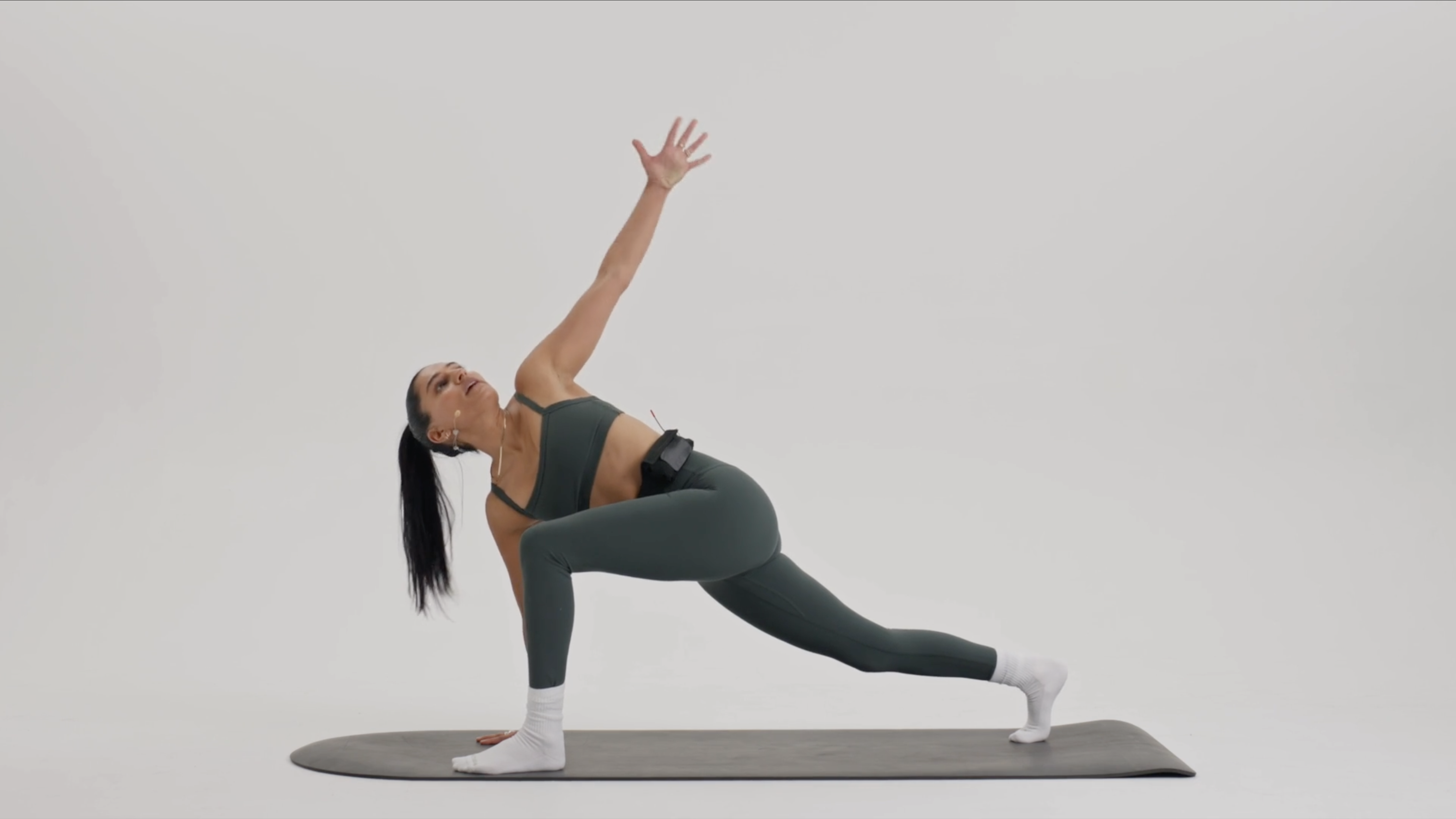 Stretch: Full Body Warm Up & Activation | 15 minutes | with Taren Grewall