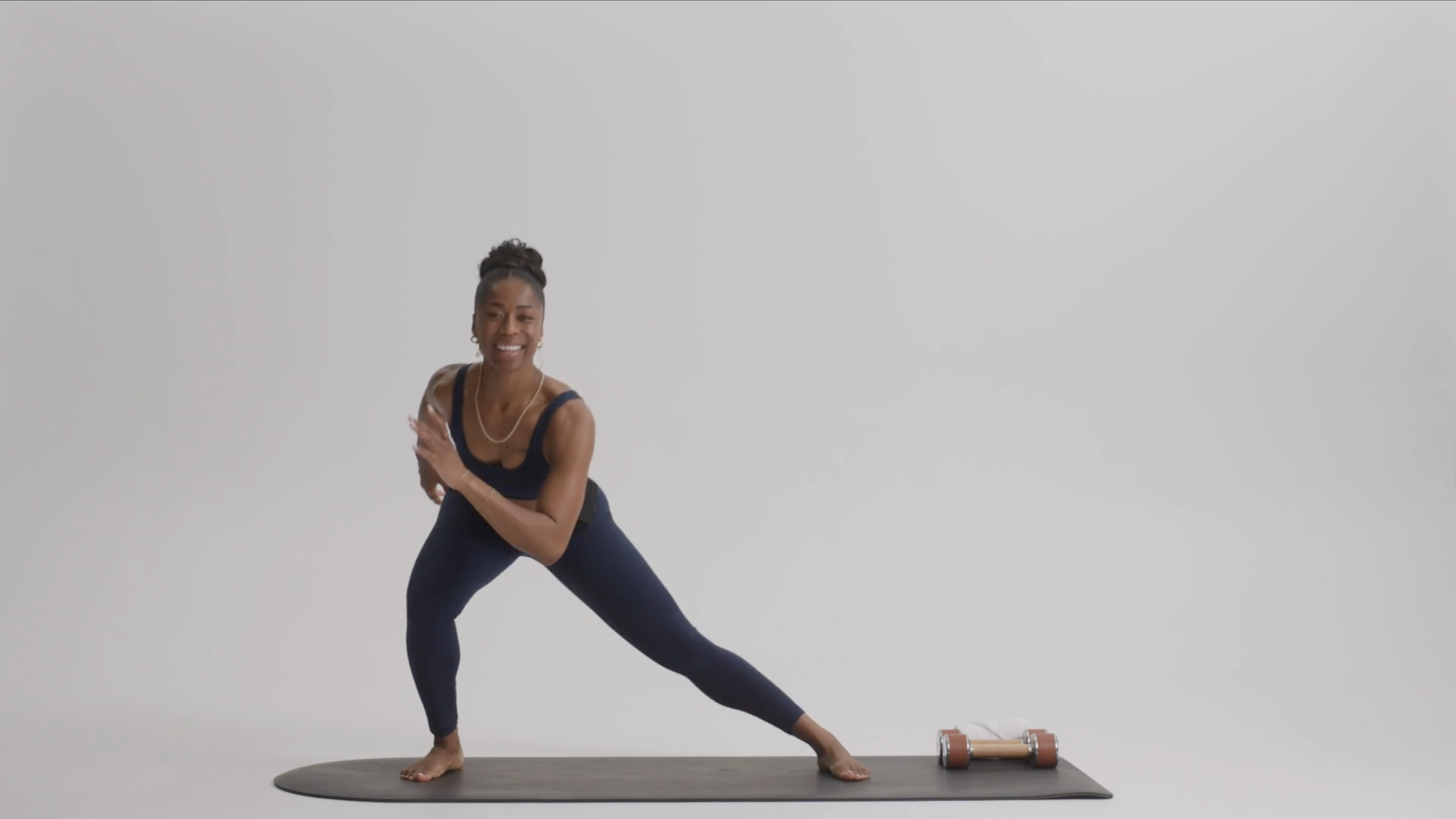 Strength: Spicy Cardio & Dumbbells | 30 minutes | with Bianca Europe