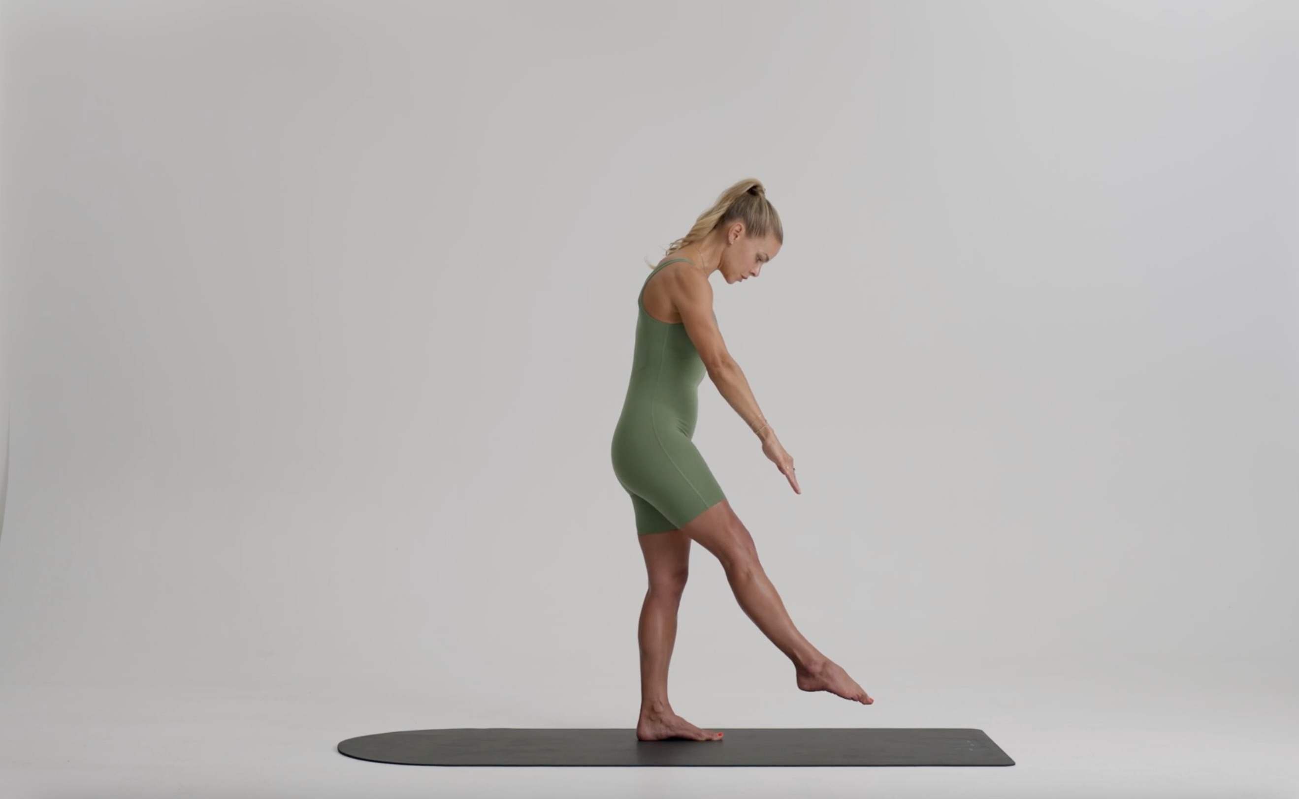 Demo: Standing Hundreds