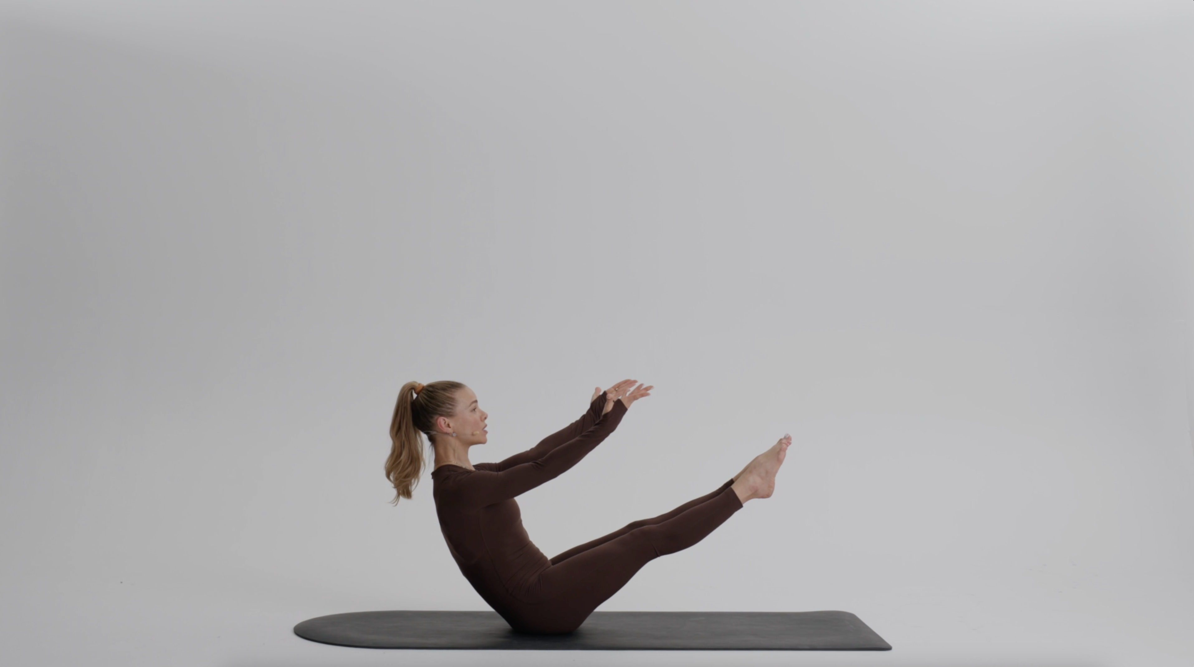 Pilates: Strengthen & Mobilize | 30 minutes | with Katie McKenzie