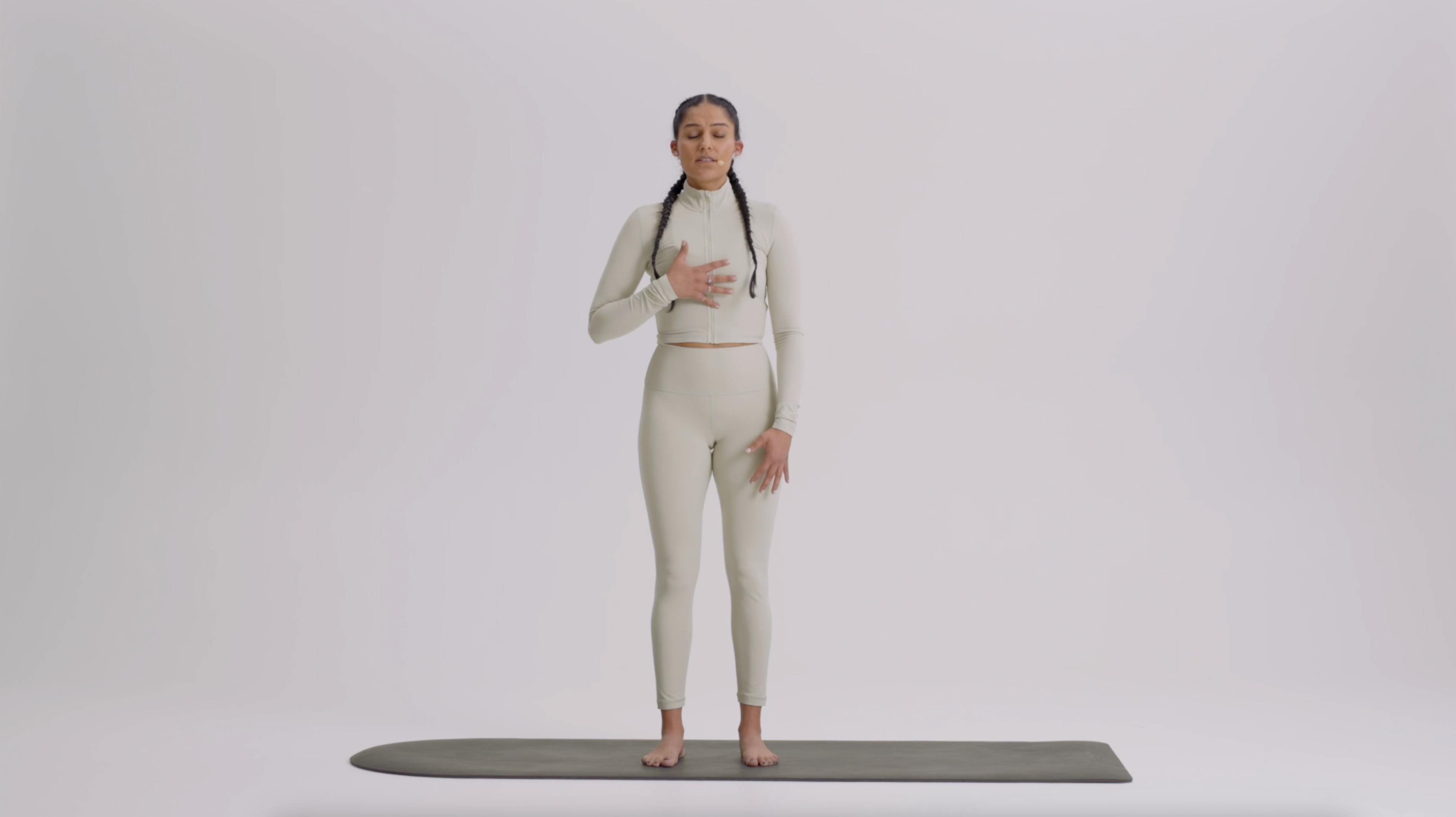 Guided Meditation: Daily Breath & Connection | 5 minutes | with Taren Grewall