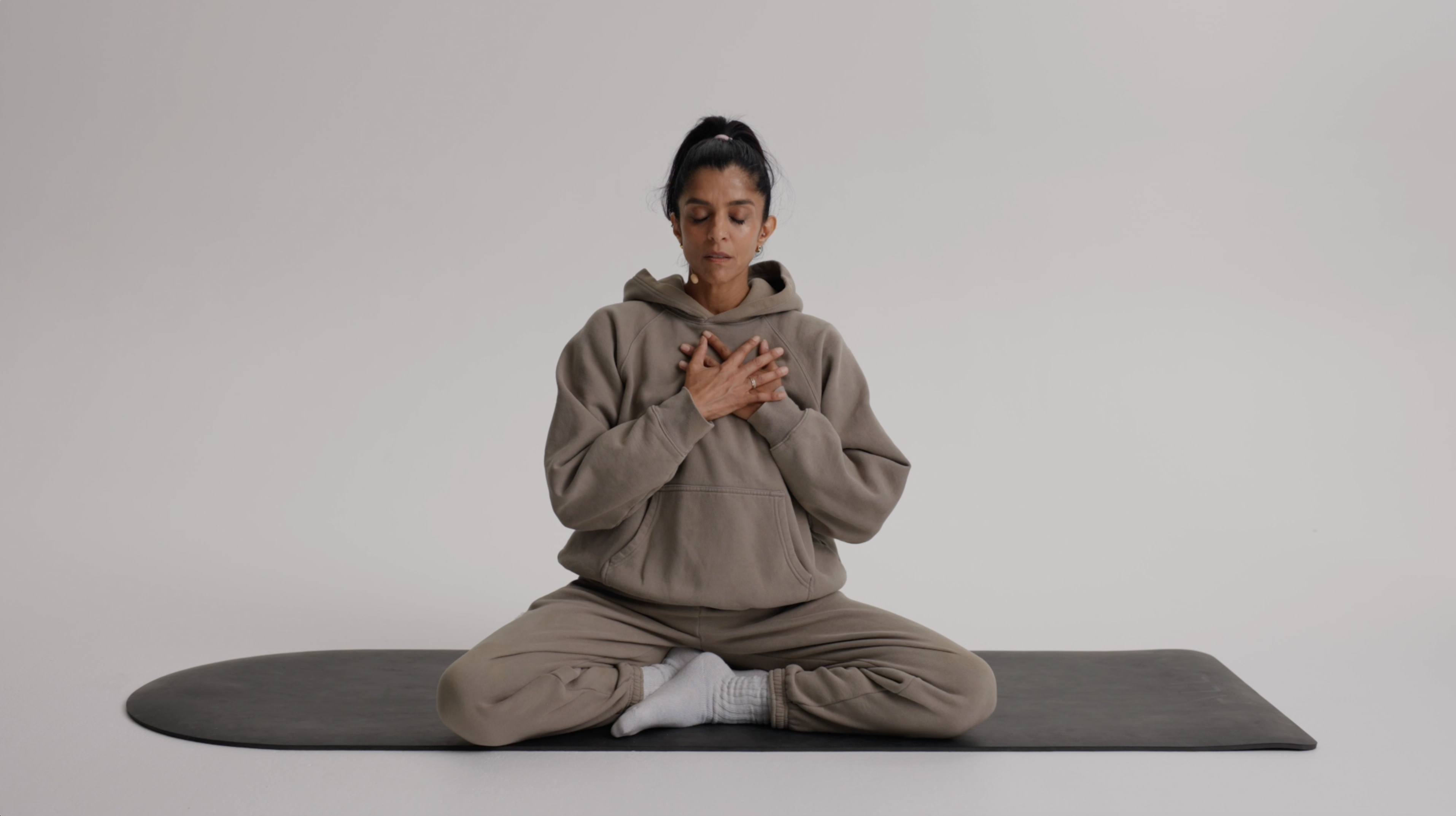 Guided Meditation: Love & Kindness | 5 minutes | with Leena Joshi