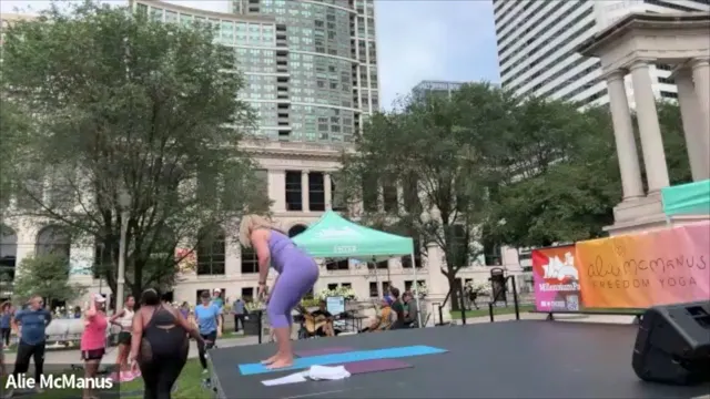 Freedom Yoga in Millennium Park Summer 2024