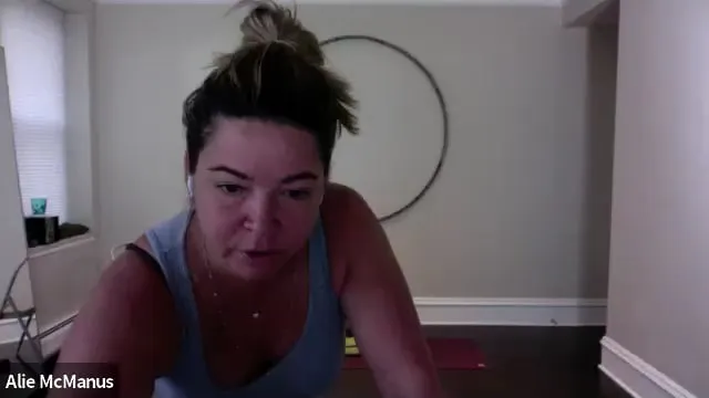 30 Minute Asana + 15 Minute Meditation (May 4)