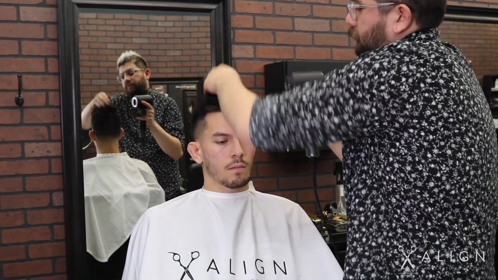 Finalizando un Peinado Combover