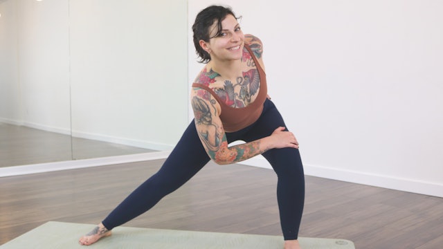 Yoga Sculpt Hips and Hams Quickie with Kailey
