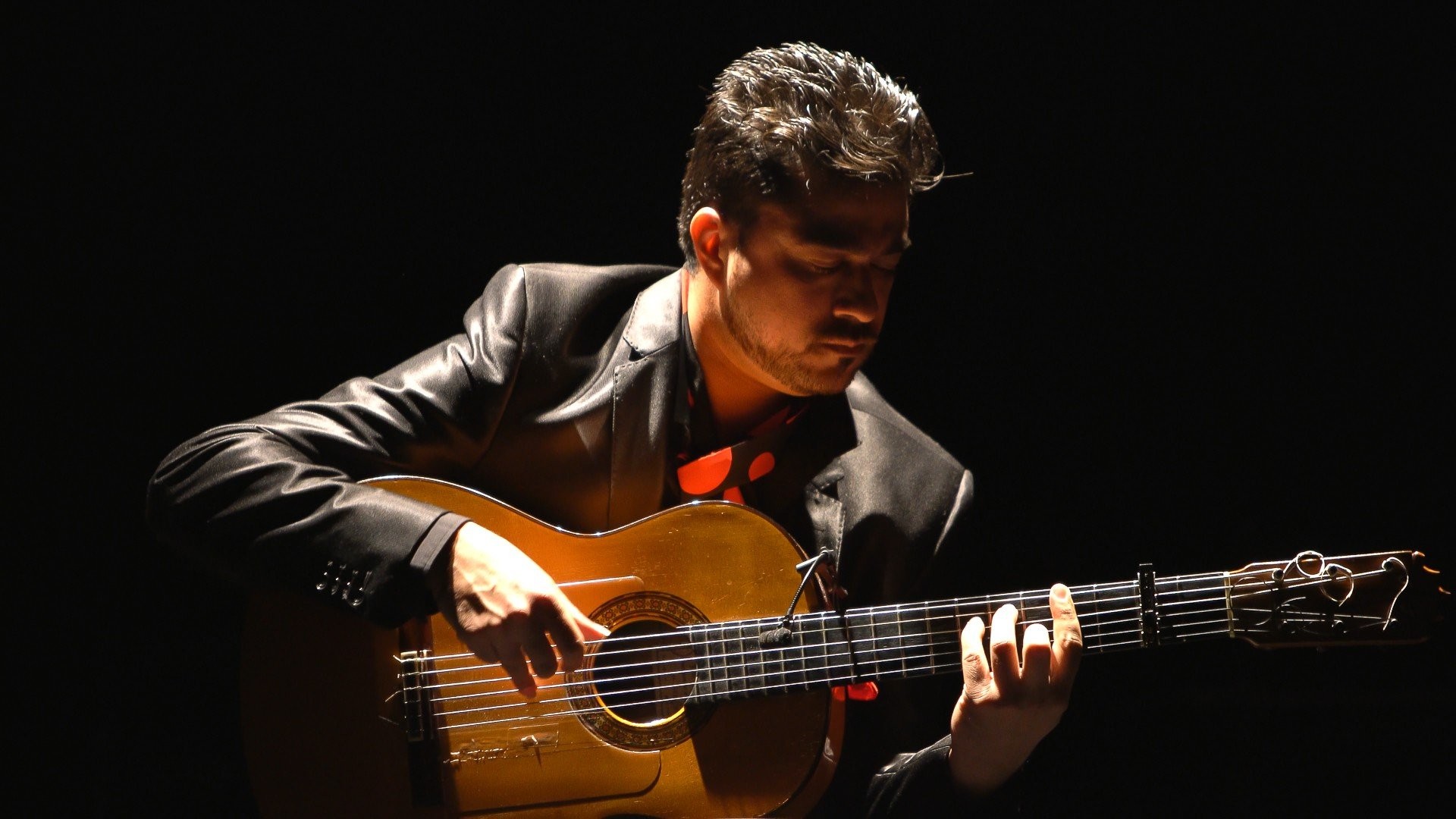 Juán Jiménez a la guitarra. Flamenca. 22 Festival de Jerez