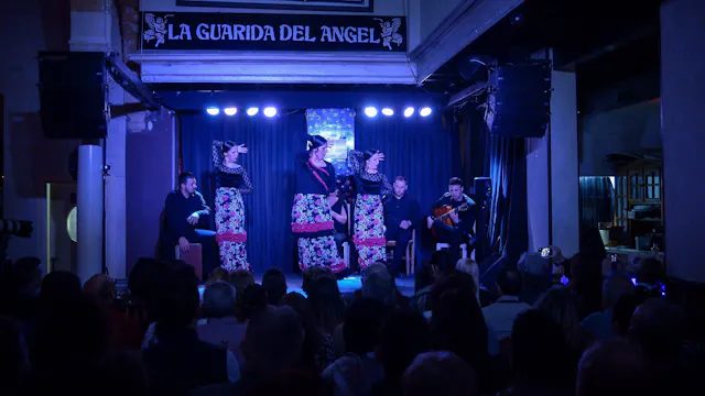 Fabiola Barba por fandangos de Huelva...