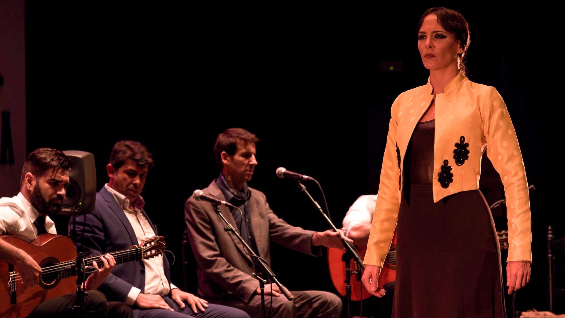 Lucía la Piñona por seguiriyas. XXIX Festival Flamenco de Torremolinos