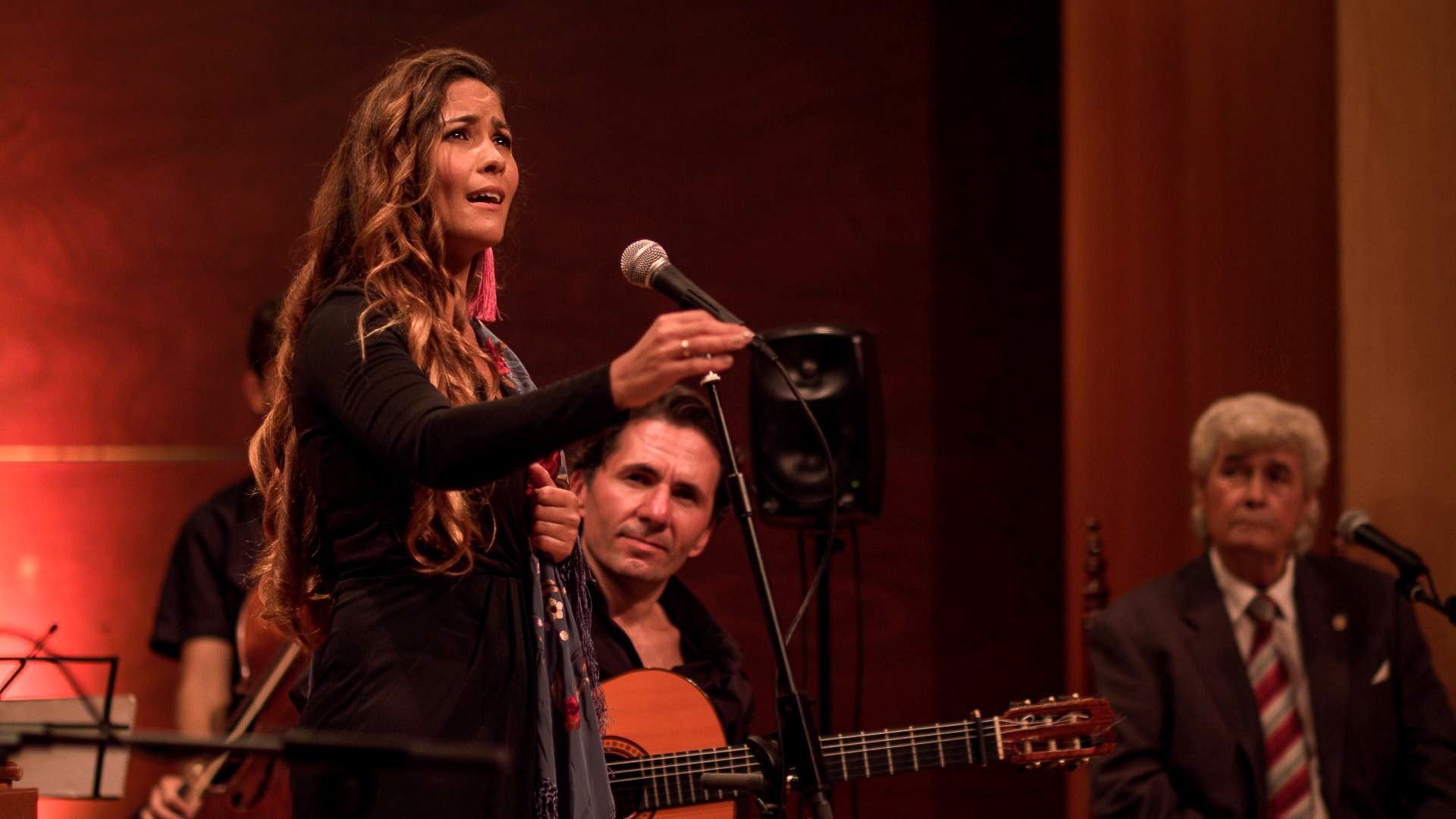 La Cajonera de los cantes 2ª parte. Isabel Guerrero. V Bienal Arte Flamenco Mála