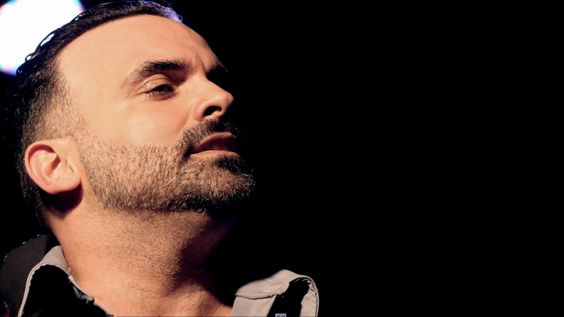 Jerez, 4 patas para una silla. José Lucena. Jerez Off Festival