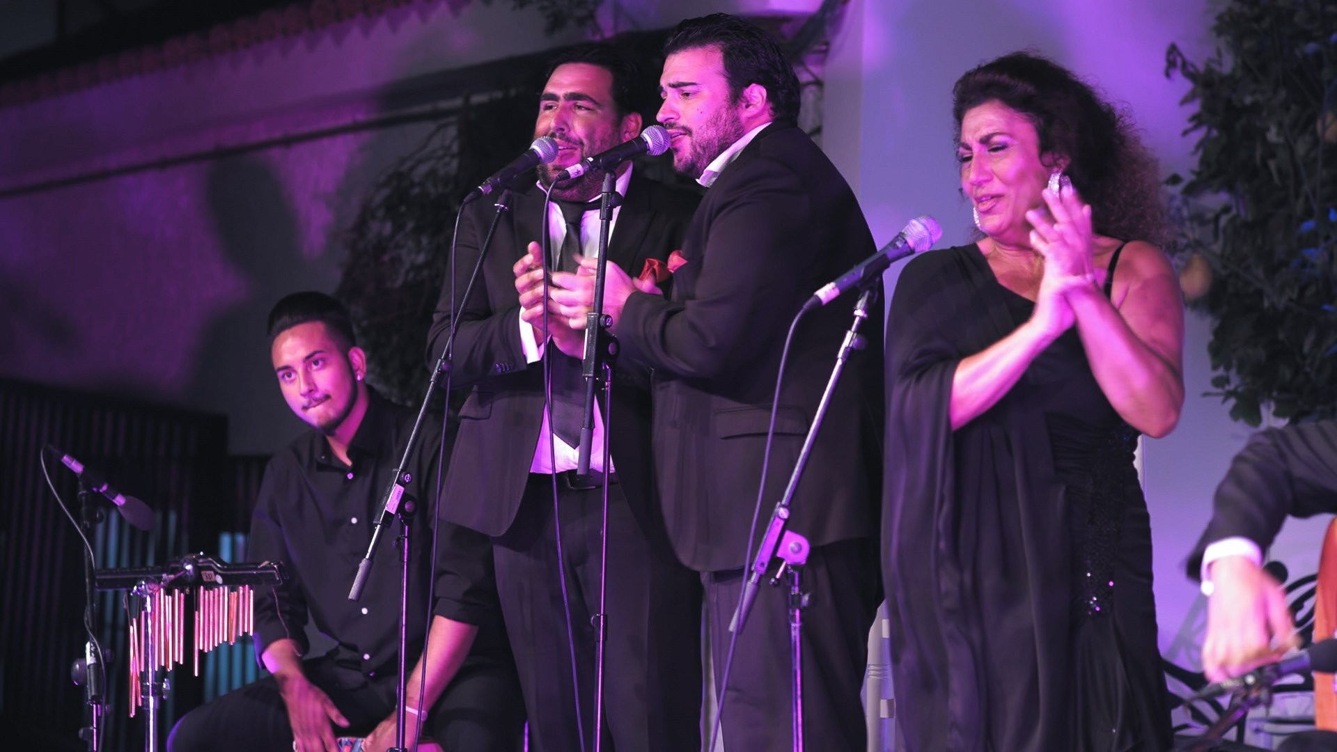 Fin de fiesta con Antonio de Verónica y Saray Cortés. XLIII Festival Flamenco Ca