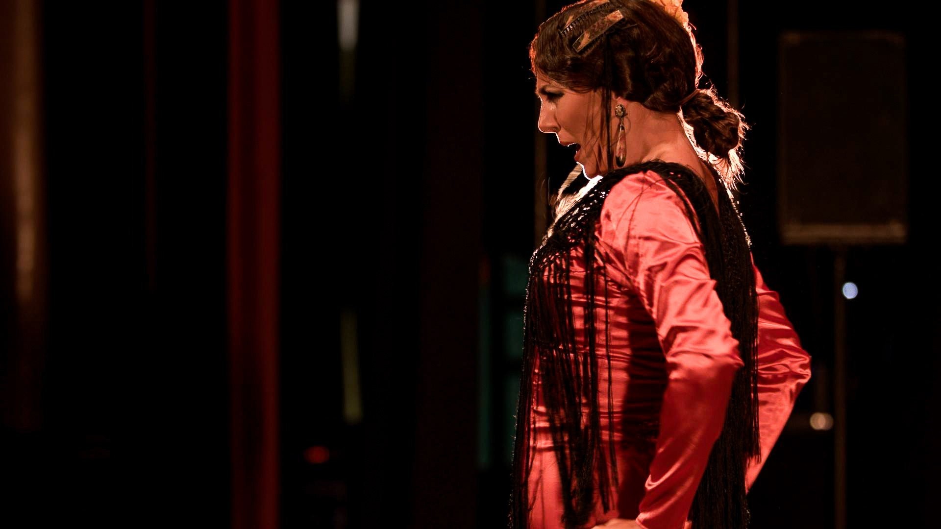 Lucía la Piñona por alegrías. XXIX Festival Flamenco de Torremolinos