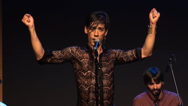 Busca la alegría. Son por bandera