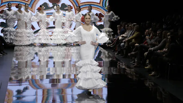 Colección Esperanza. Molina Moda Flam...