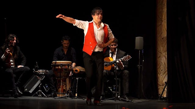 Caminamos de la mano, largos caminos....