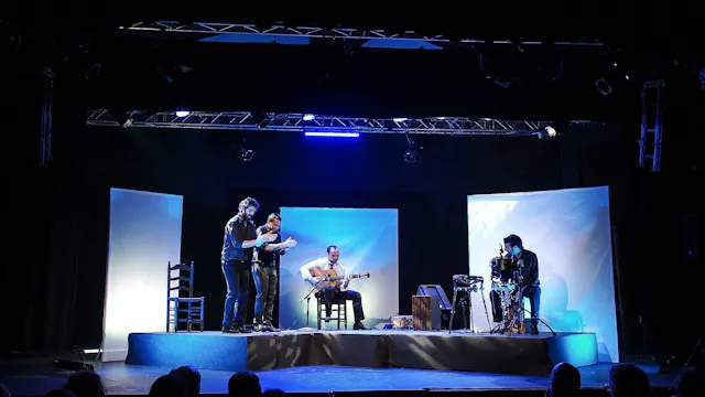 Río de la miel. La Guitarra en el Tie...