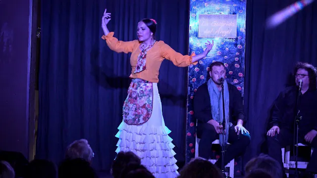 Marta de Troya al baile. VII Jerez Of...
