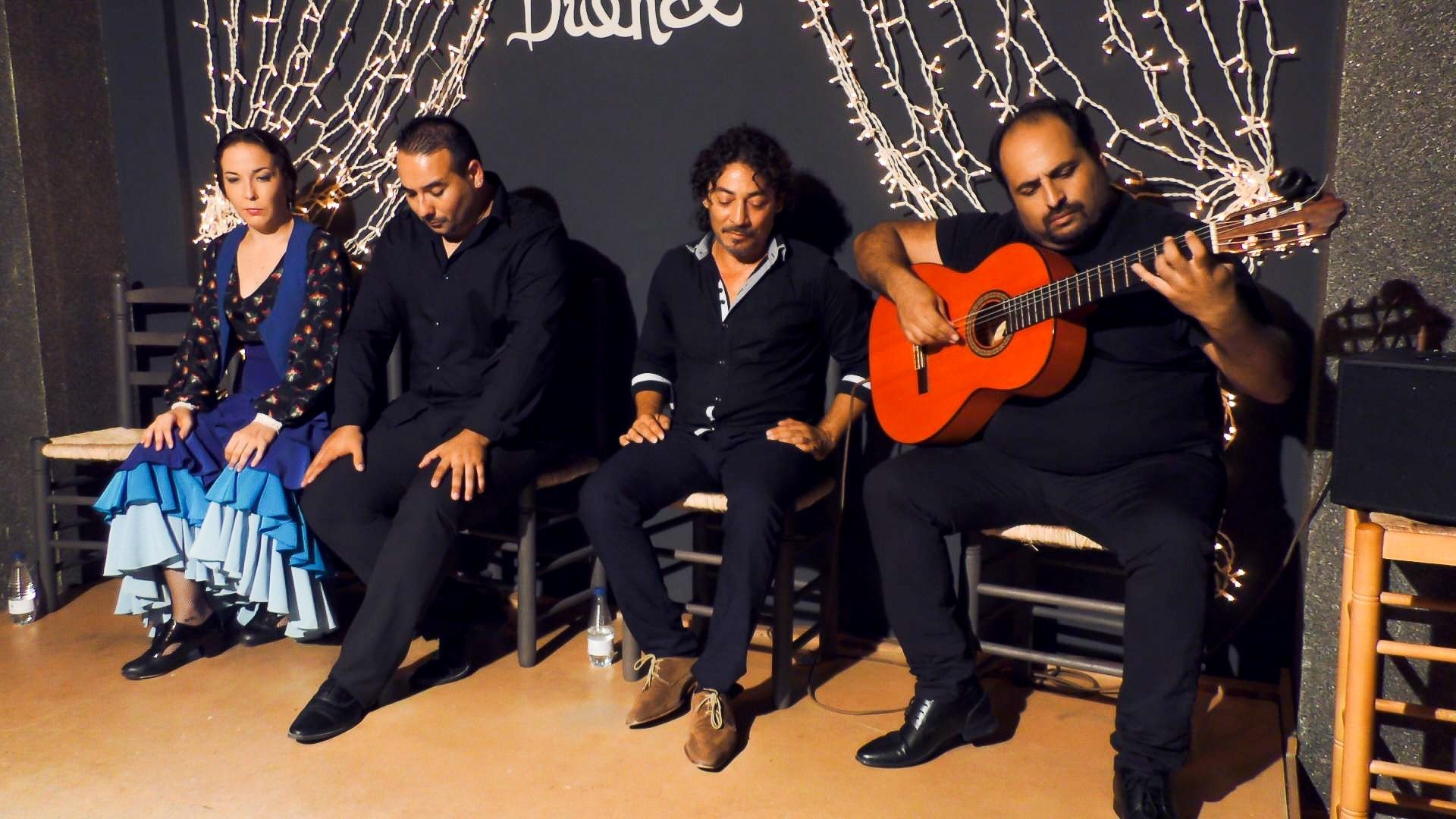 Gitanería por Juan de Pilar a la guitarra. Tablao Café del Duende