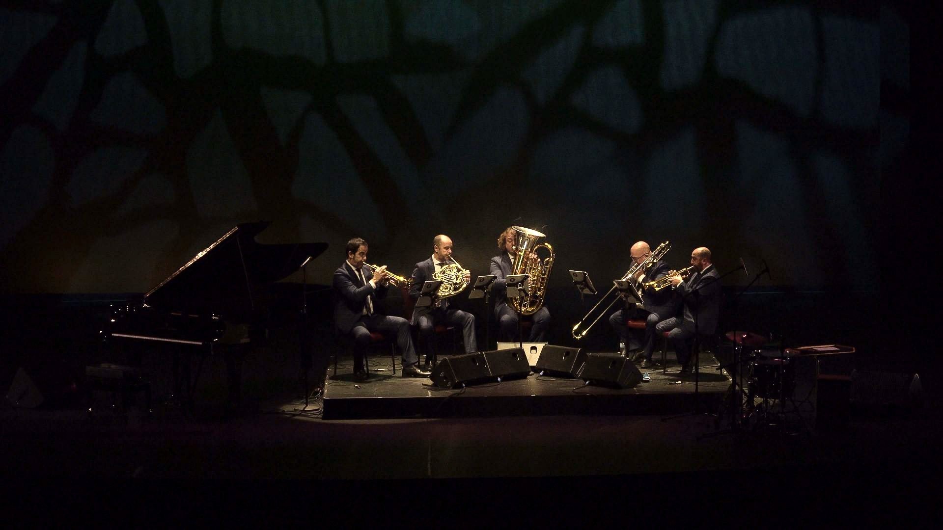 Sombrero de tres picos. Spanish Brass por Farruca