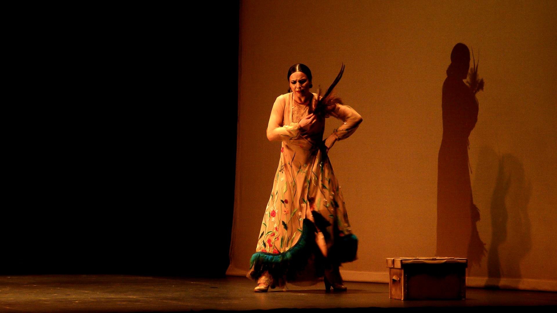 Juana en el Palacio. Nacida sombra. 22 Festival de Jerez