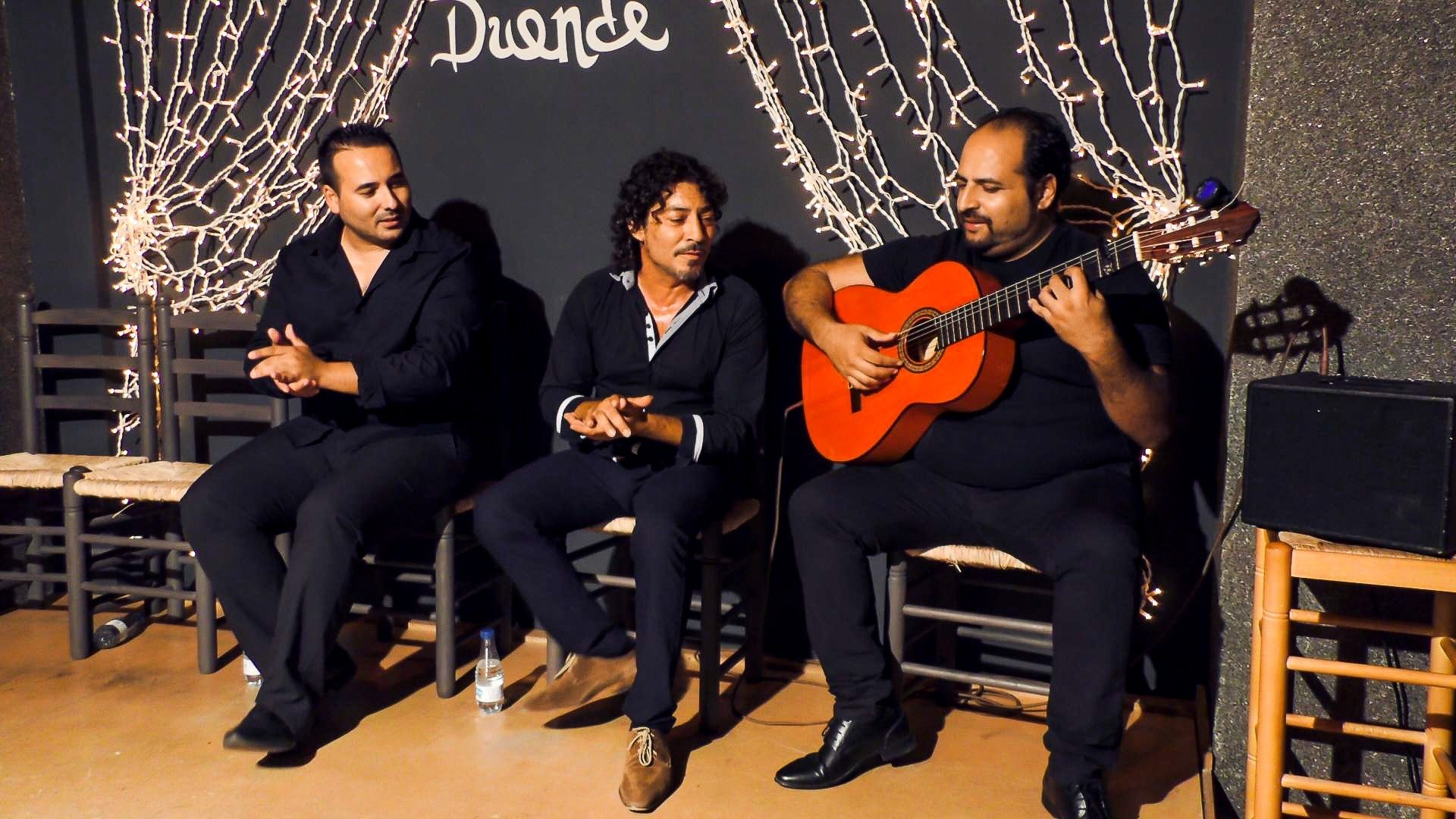 Cante por bulerías. Tablao Café del Duende