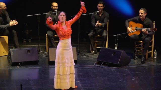 Alegrías. Olga LLorente. Silla de Oro