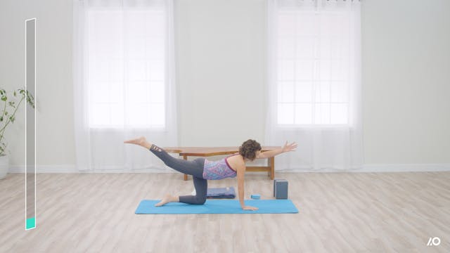 Easy Yoga: Yoga for Energy