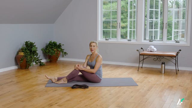 Easy Healing Stretches: Hips