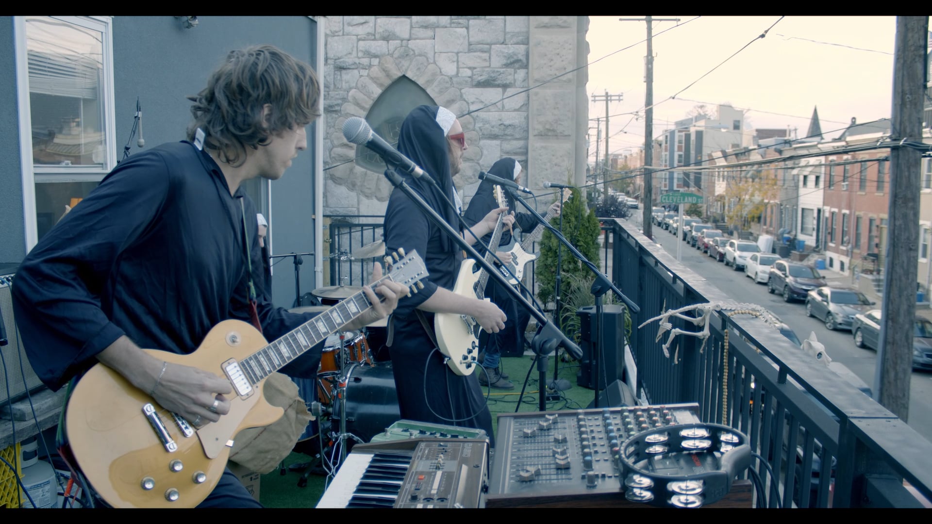 SLOMO SAPIENS: PART 01