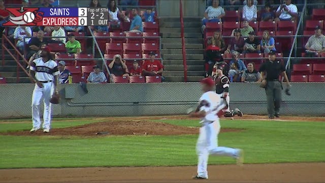 Jeremy Hazelbaker Makes a Diving Catch