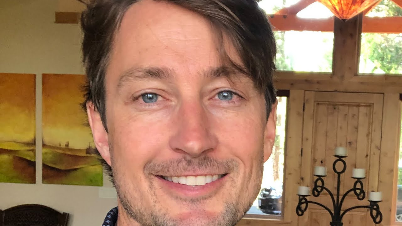 HOW TO TRULY LIVE AN EXTRAORDINARY LIFE!!! HARNESS PAIN, SUFFERING AND TRUAMA!