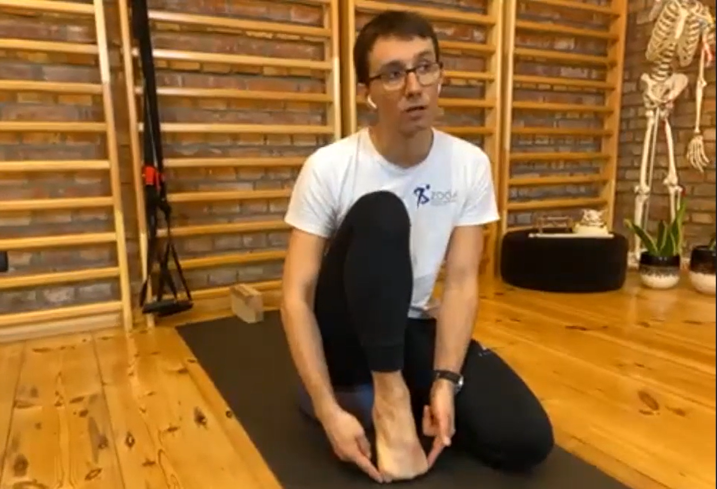 Zoga Medicine for a Spring in your Step with Wojtek Cackowski