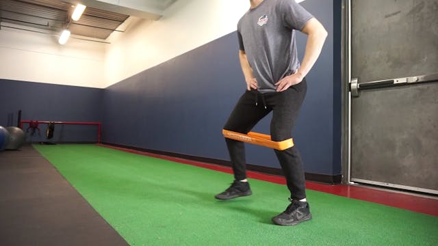 Monster Walk (Lateral Band Walk) - In...