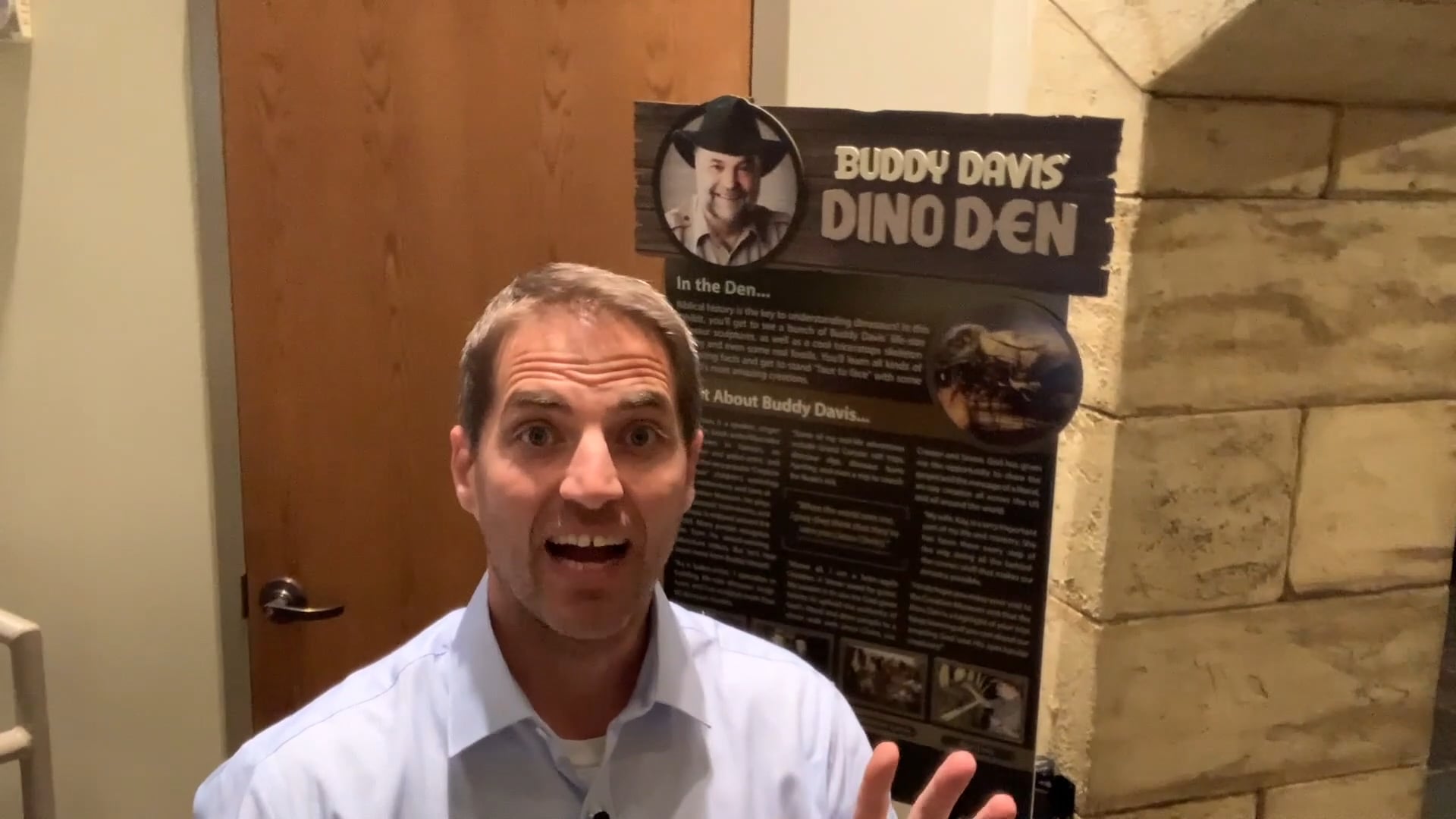 Jesus Raises Lazarus