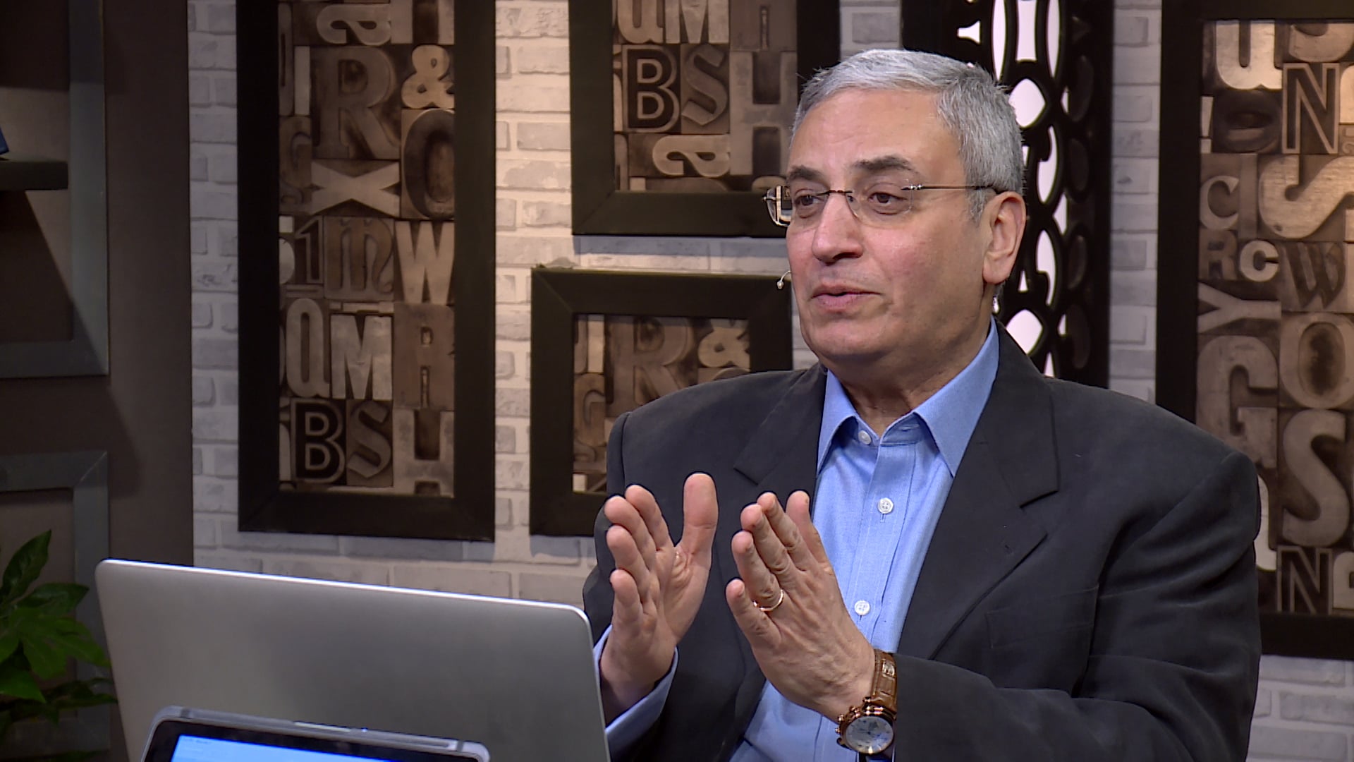 هل تتفق نظرية التطور مع الخلق الكتابي ؟