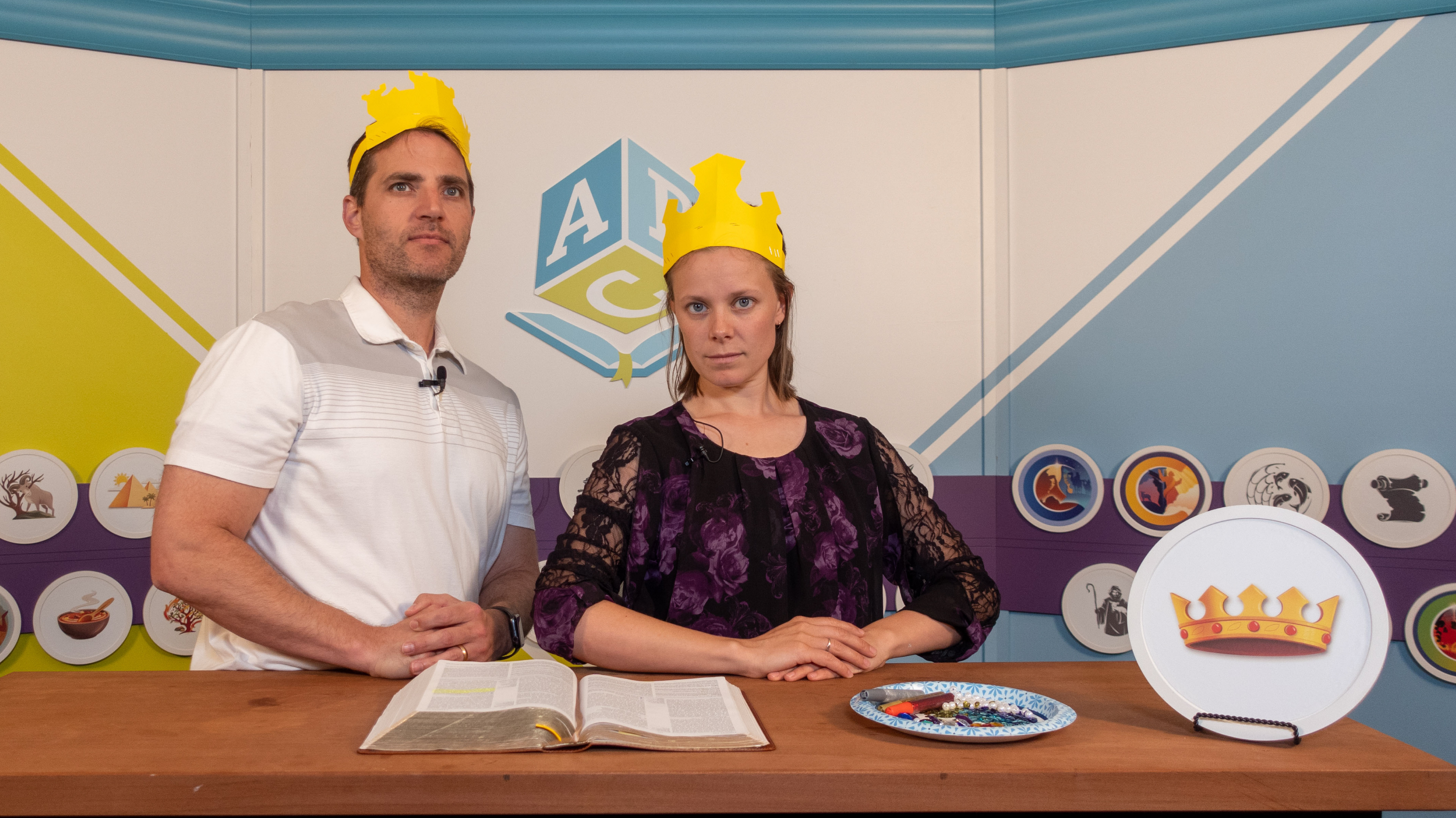 S2 Lesson 21 - God fulfilled his promise to make David king of Israel.