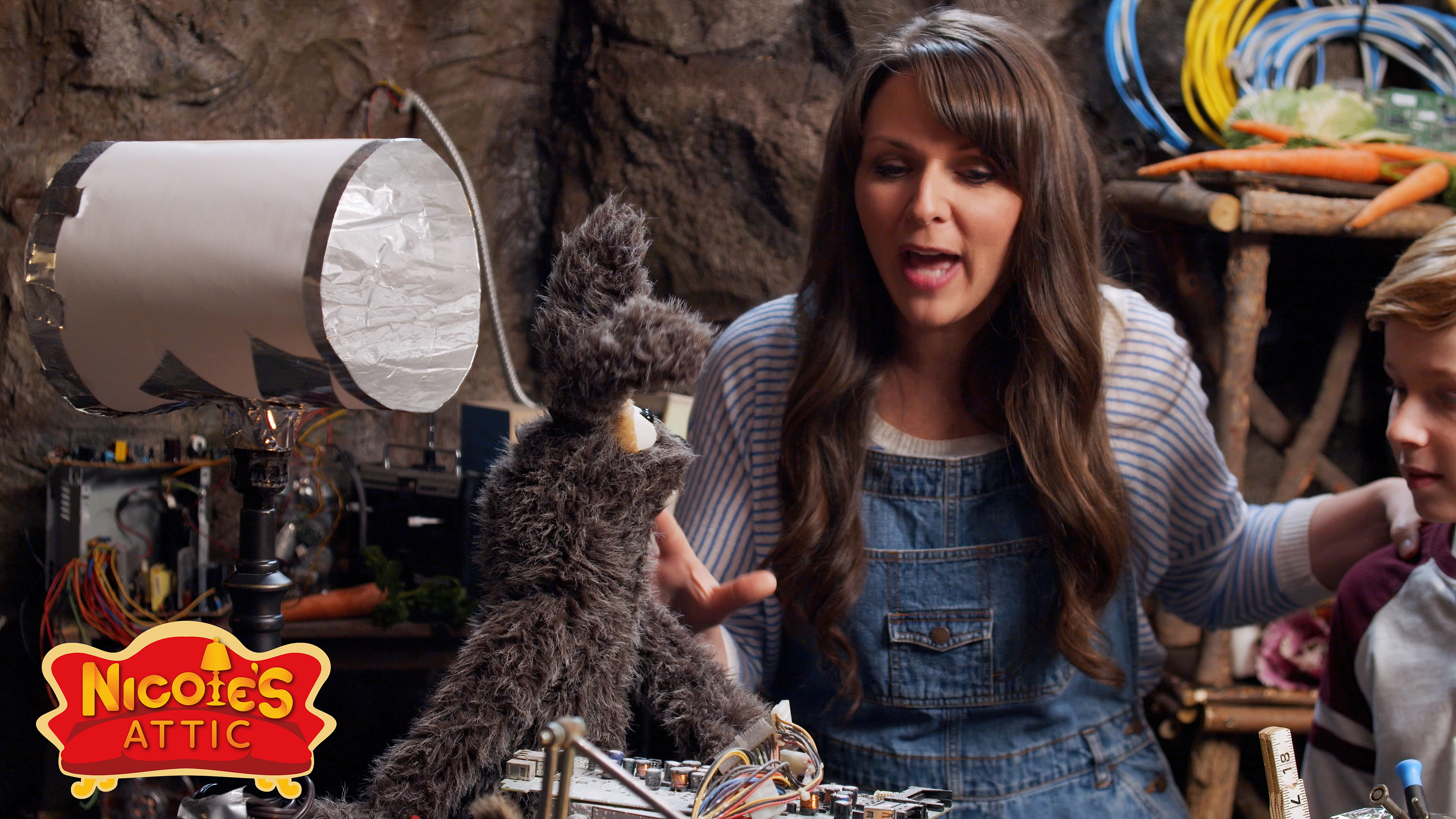 S1E2 Making a Stage Light with Fidget