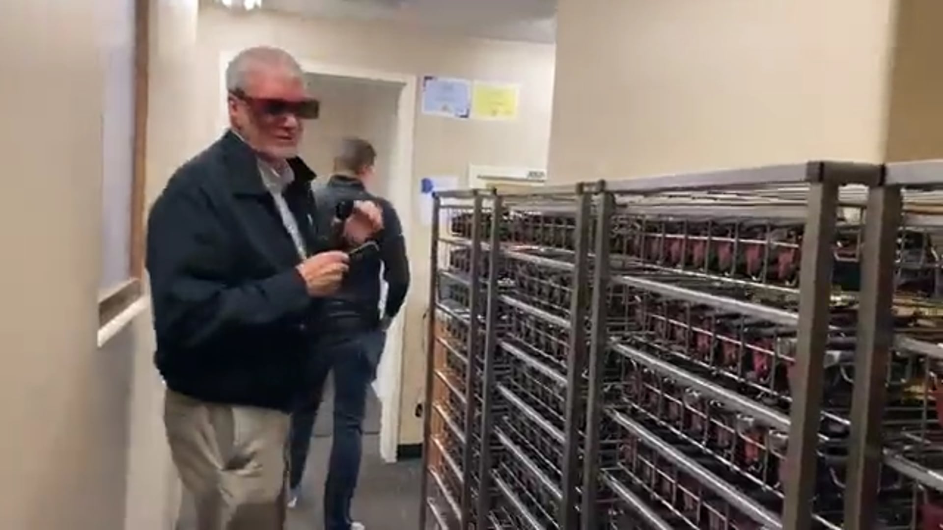 S1E8 Special Effects 4D Theater