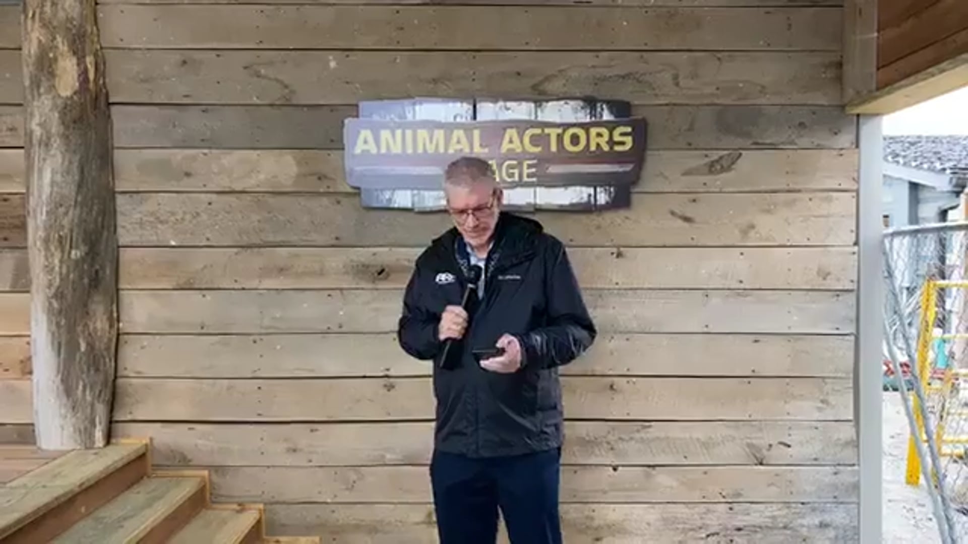 S1E5 A Dragon, Rhino, and the Chicken of the Trees