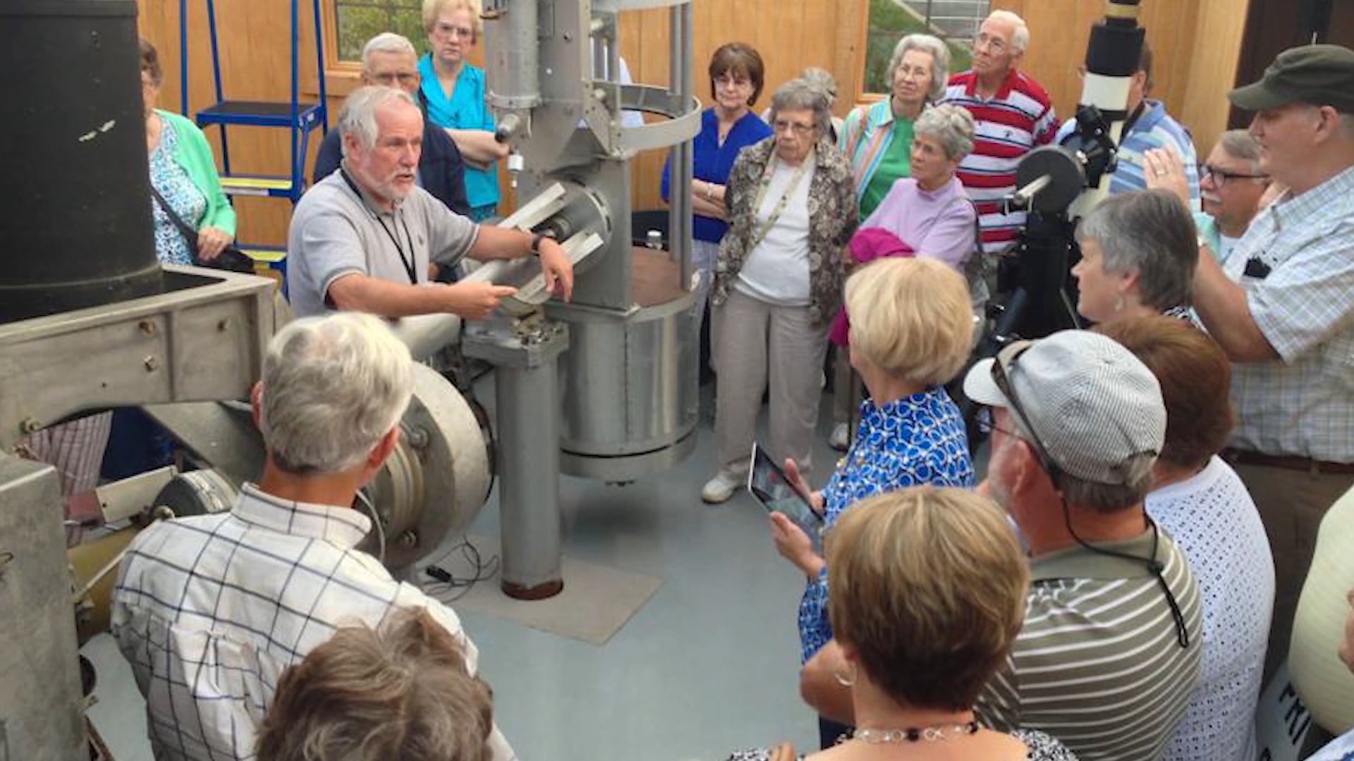 Astronomy la Biblia Episodio 11: Viaje de luz y el tiempo Pt 2