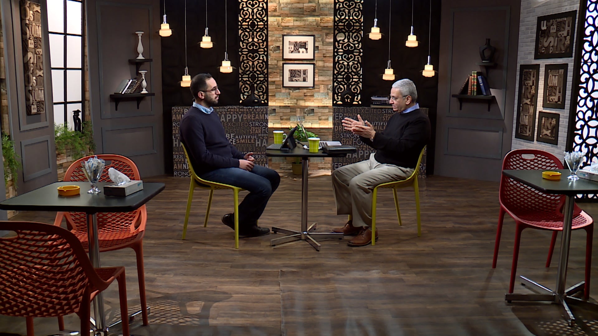 لماذا يتشابه الانسان مع القرود