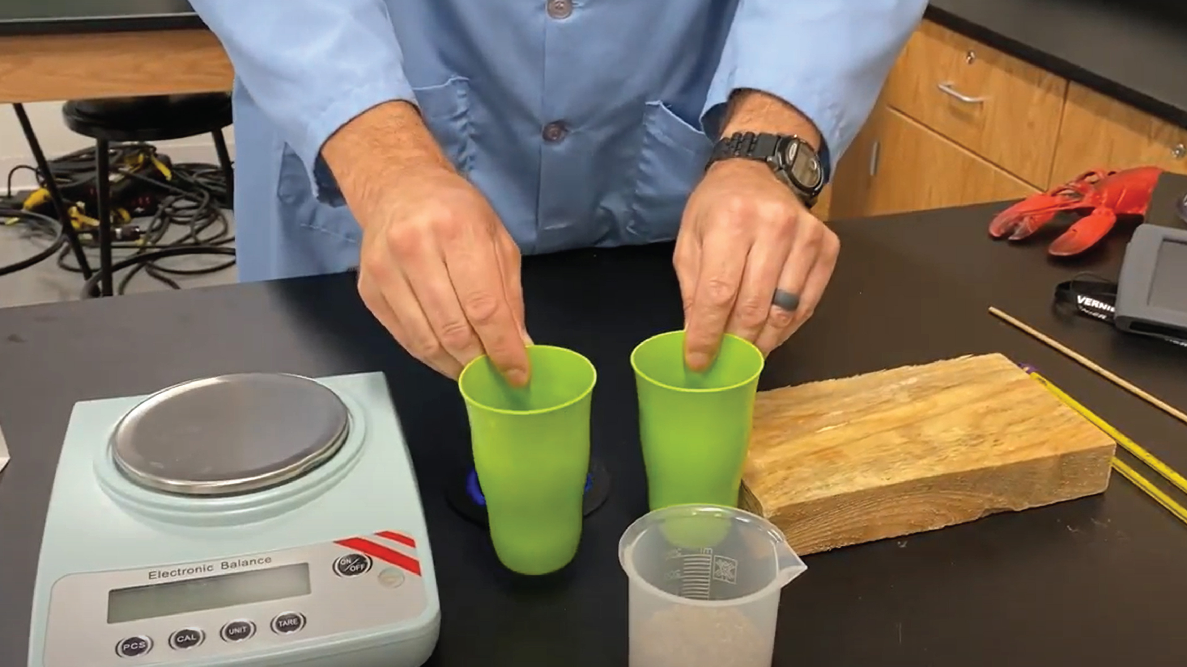 S2E24 Hands on: Holding the Heat