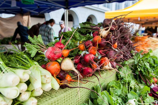 TWEEN - Farmer's Market Yoga: Nourish...