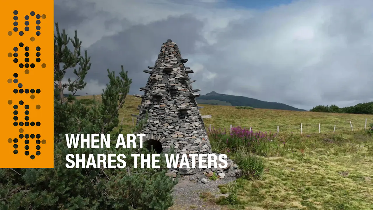 When art shares the waters