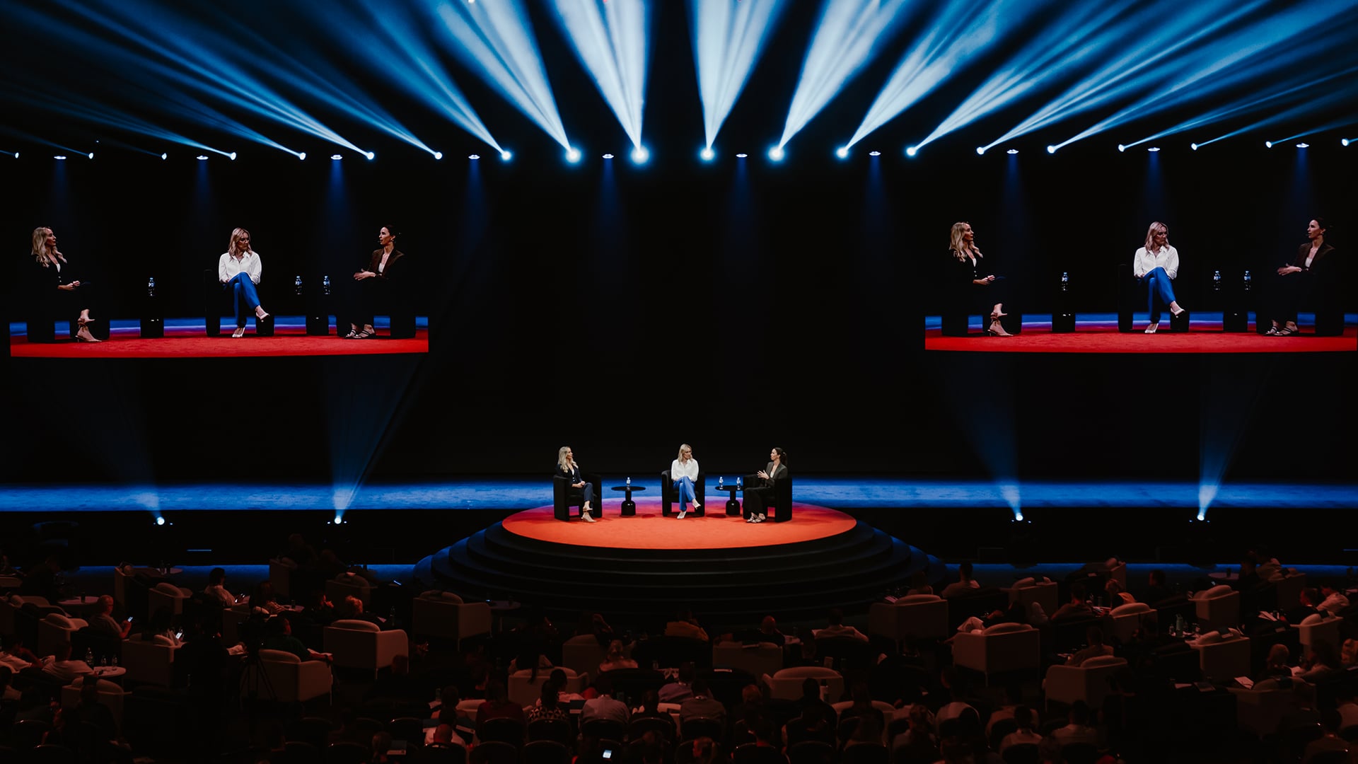 Emma McKeon & Ariarne Titmus