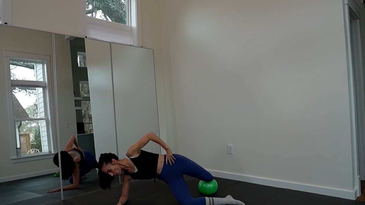 Outer Hips + Obliques - 10 mins