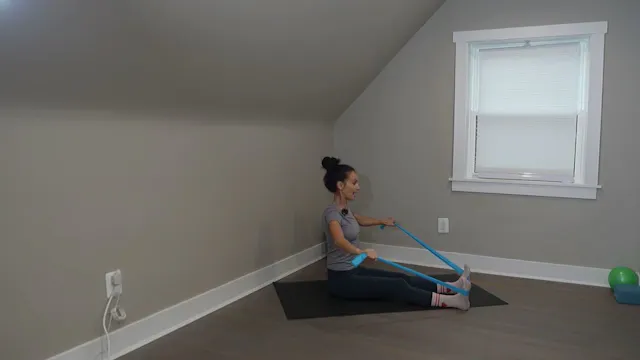 Back Body with a Band - 10 mins