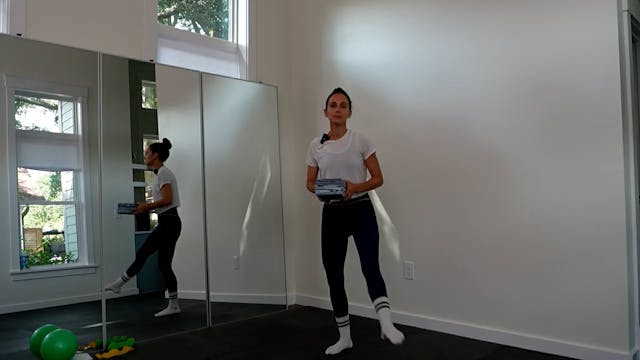 Advanced legs with a yoga block - 14 ...