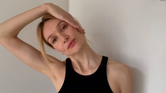 6 min gym faciale en musique